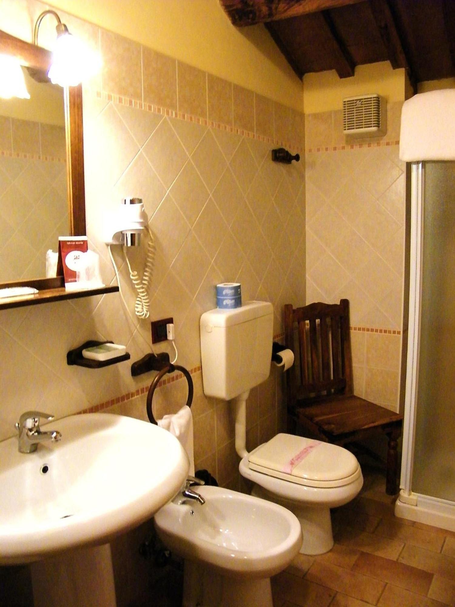 Hotel Antico Casale Vigarano Mainarda Bagian luar foto