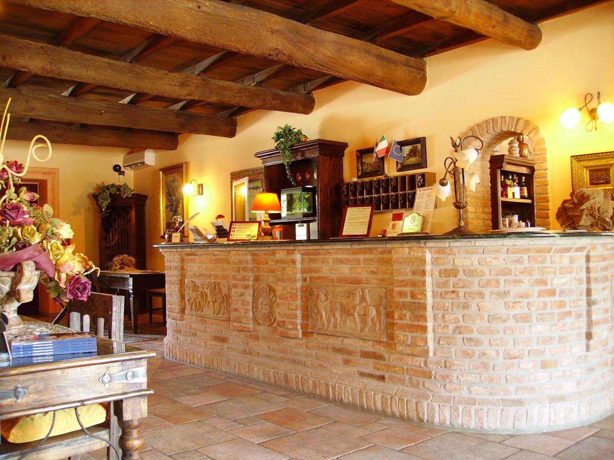 Hotel Antico Casale Vigarano Mainarda Bagian luar foto